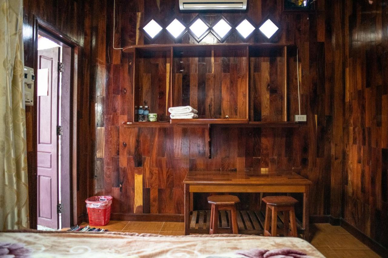 Song Lao Guesthouse Thakhek Exterior photo