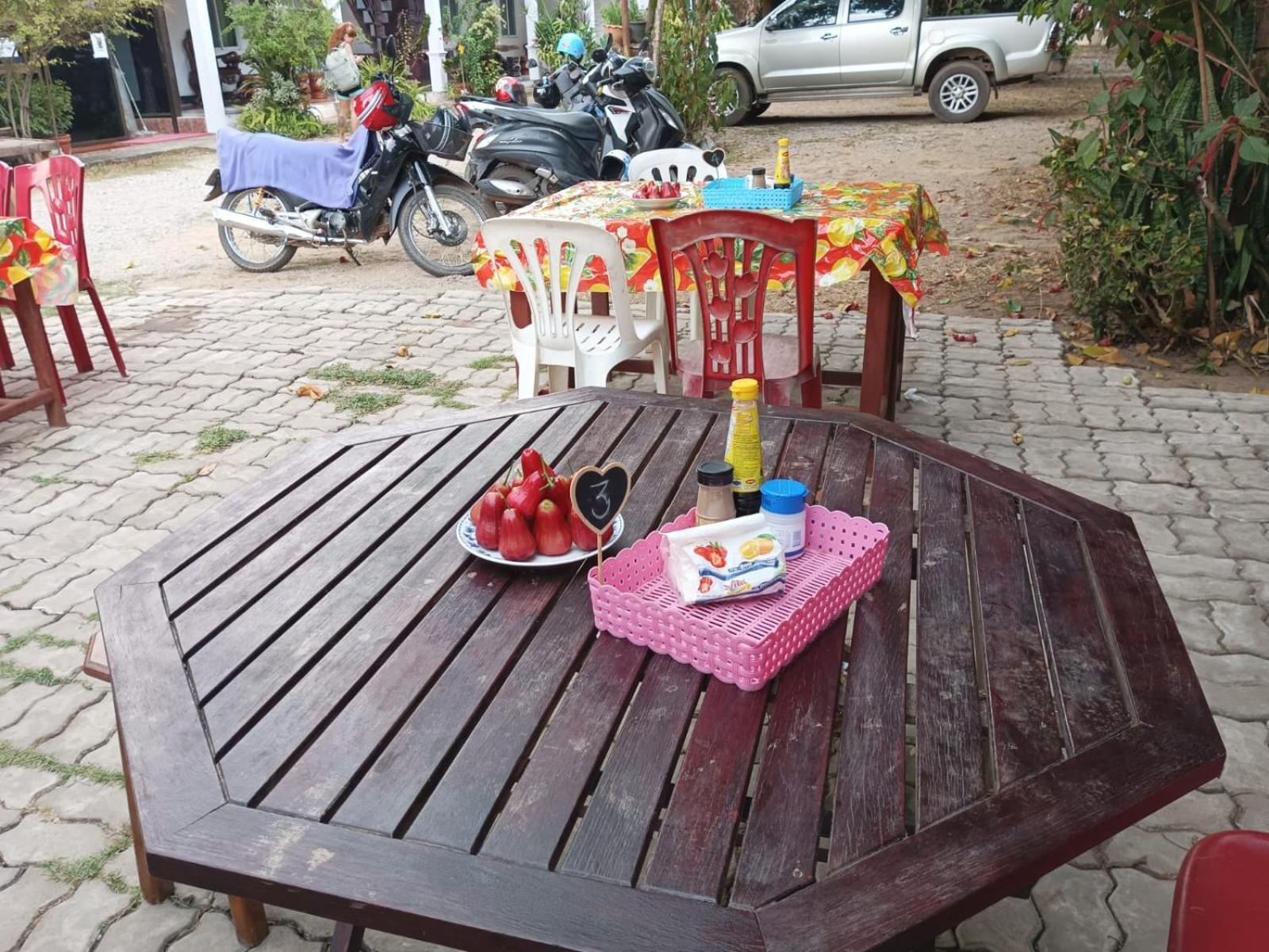 Song Lao Guesthouse Thakhek Exterior photo