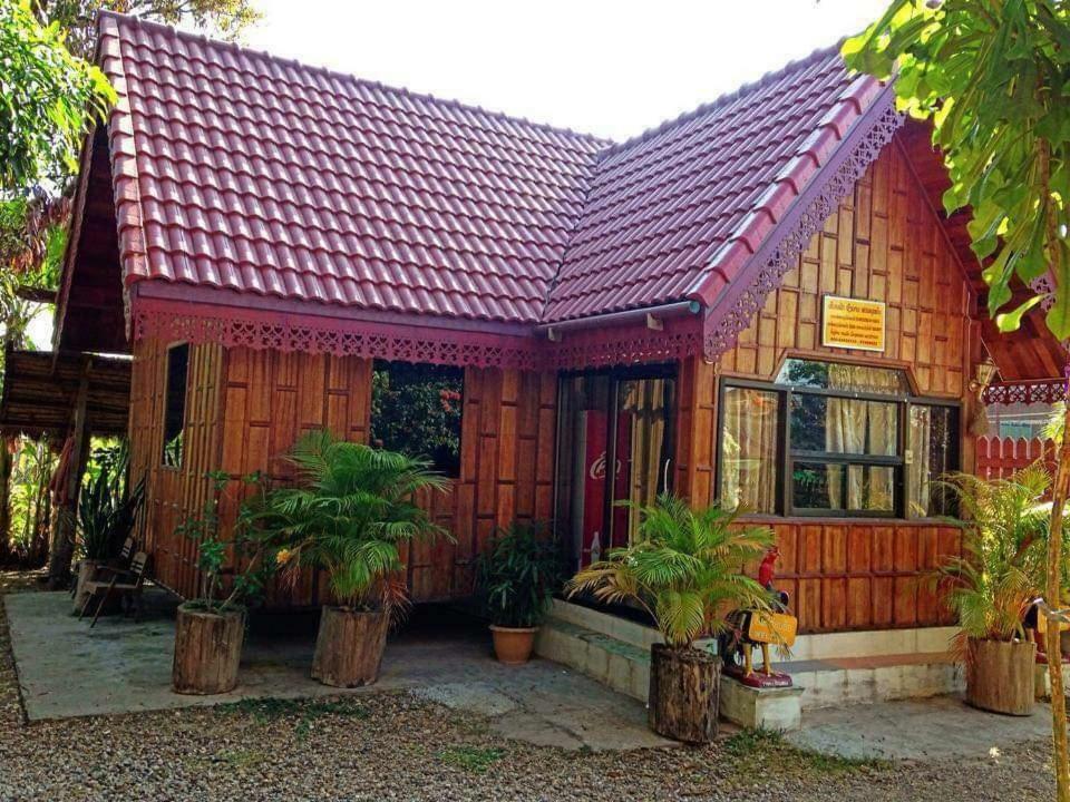 Song Lao Guesthouse Thakhek Exterior photo