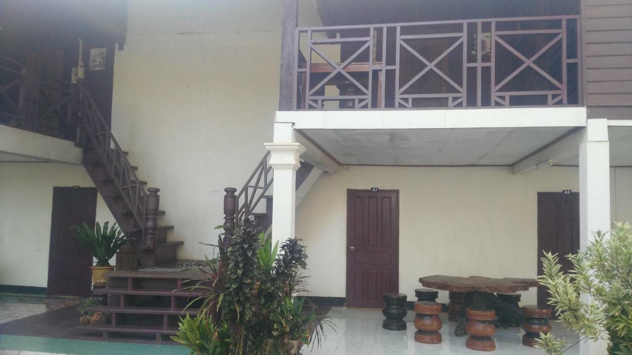 Song Lao Guesthouse Thakhek Exterior photo